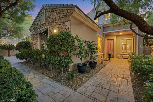 15 Oro Valley Drive, Henderson, NV 89052