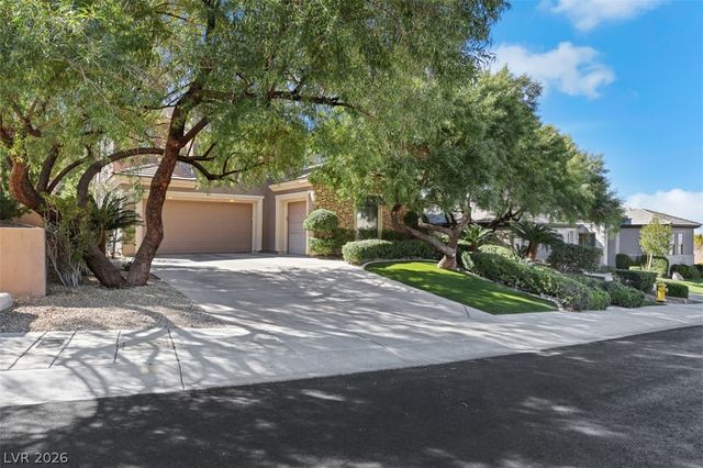 15 Oro Valley Drive, Henderson, NV 89052