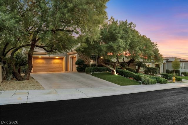 15 Oro Valley Drive, Henderson, NV 89052
