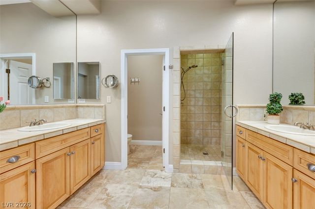 15 Oro Valley Drive, Henderson, NV 89052