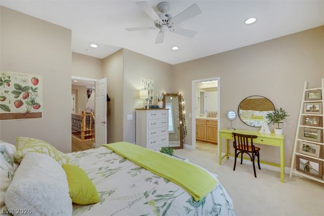 15 Oro Valley Drive, Henderson, NV 89052