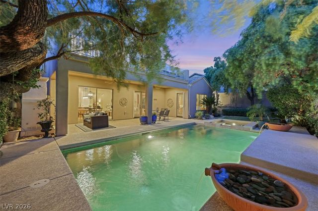 15 Oro Valley Drive, Henderson, NV 89052