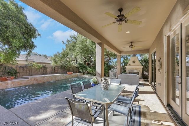 15 Oro Valley Drive, Henderson, NV 89052