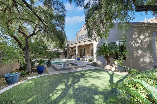 15 Oro Valley Drive, Henderson, NV 89052