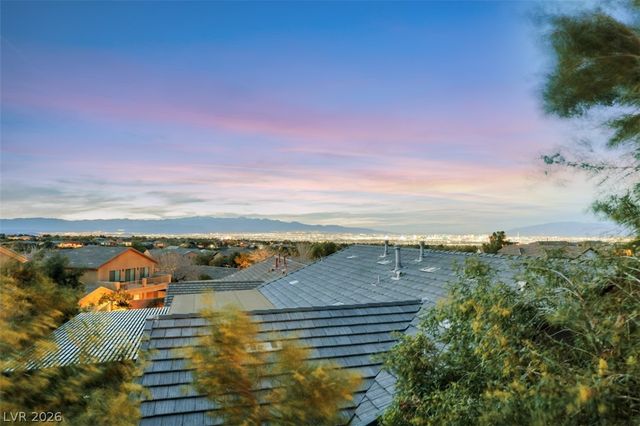 15 Oro Valley Drive, Henderson, NV 89052