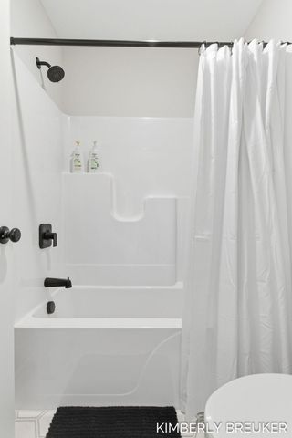 10629 Poppy Lane, Allendale Twp, MI 49401