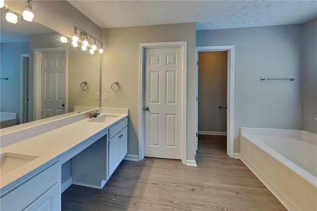 928 Mill Creek Avenue, Canton, GA 30115