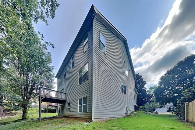 928 Mill Creek Avenue, Canton, GA 30115