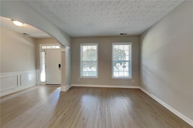 928 Mill Creek Avenue, Canton, GA 30115