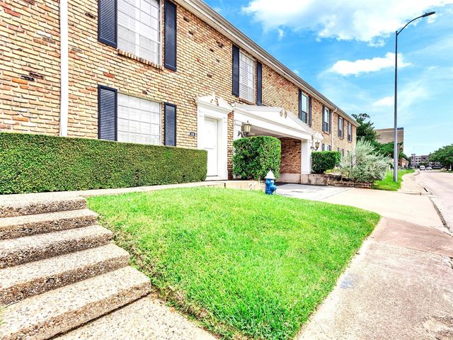 2121 Fountain View Drive H1, Houston, TX 77057