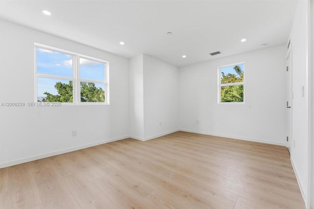 824 SE 12th Ct 840, Fort Lauderdale, FL 33316