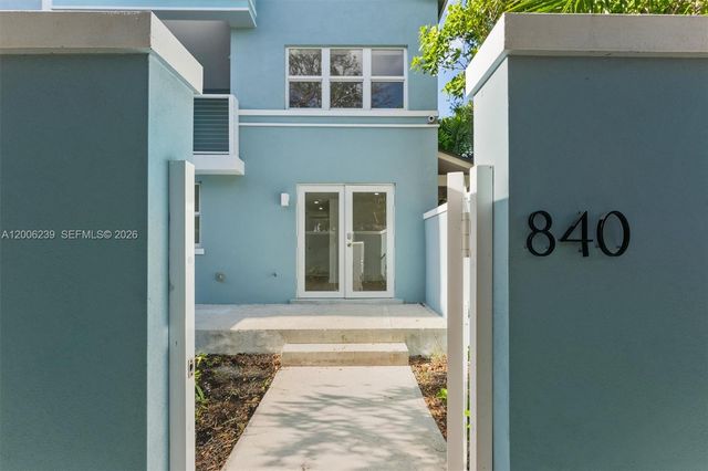 824 SE 12th Ct 840, Fort Lauderdale, FL 33316