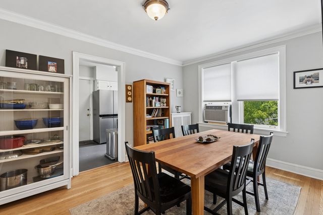 1210 Central Street 3N, Evanston, IL 60201