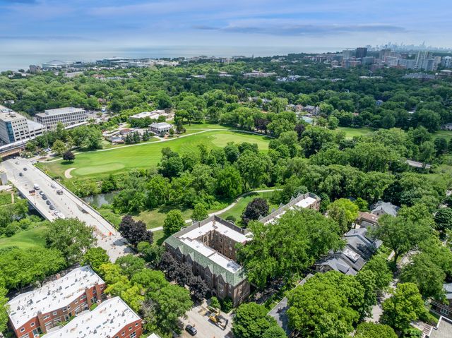 1210 Central Street 3N, Evanston, IL 60201