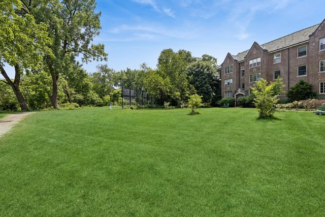 1210 Central Street 3N, Evanston, IL 60201