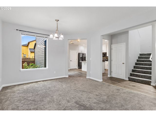 3750 Se TWELVE OAKS St, Hillsboro, OR 97123