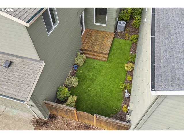 3750 Se TWELVE OAKS St, Hillsboro, OR 97123