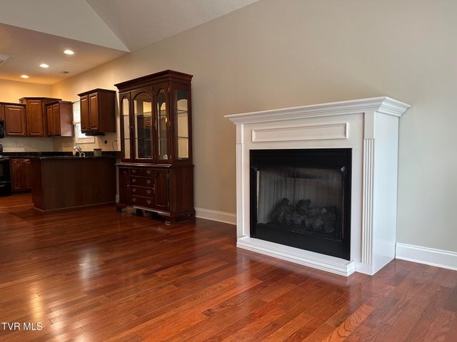 3838 Oakley Place, Kingsport, TN 37664