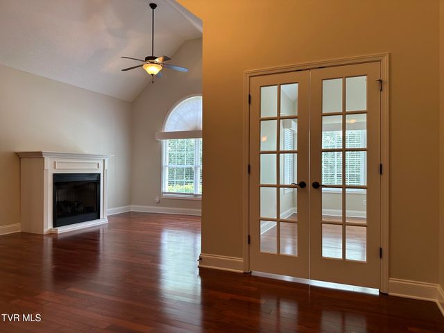 3838 Oakley Place, Kingsport, TN 37664