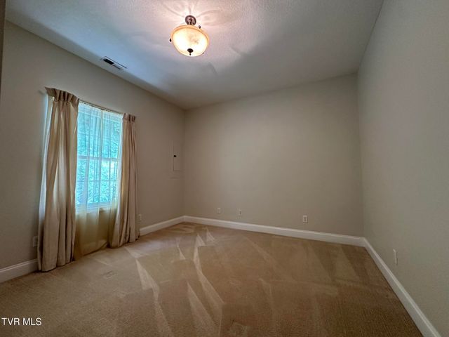 3838 Oakley Place, Kingsport, TN 37664