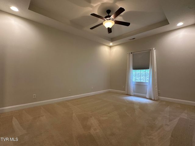 3838 Oakley Place, Kingsport, TN 37664