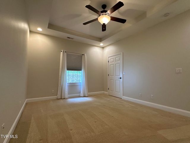 3838 Oakley Place, Kingsport, TN 37664
