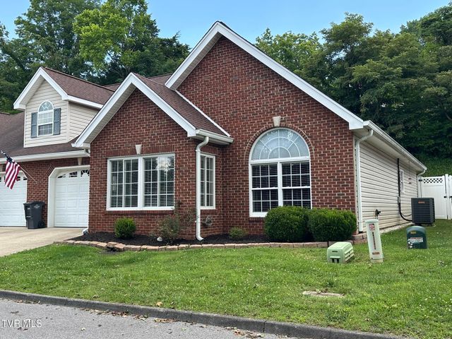 3838 Oakley Place, Kingsport, TN 37664