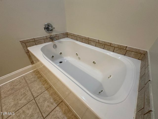 3838 Oakley Place, Kingsport, TN 37664