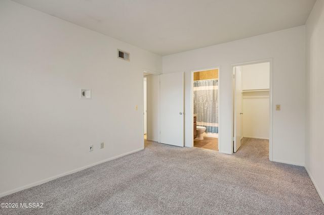 1810 E Blacklidge Dr Apt 726, Tucson, AZ 85719