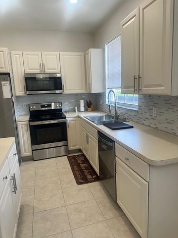 8133 Mulligan Circle, Port St. Lucie, Port St Lucie, FL 34986