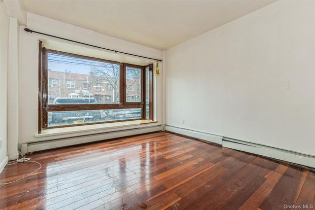 57-35 Lawrence St CF-BA, Flushing, NY 11355