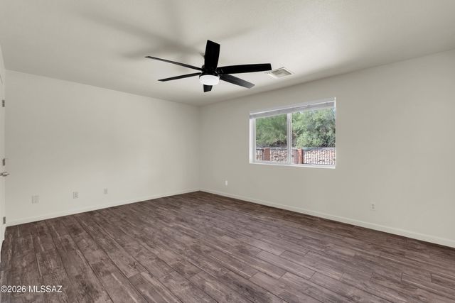 7221 E Clayridge Drive, Tucson, AZ 85750