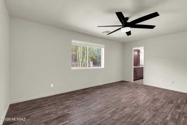 7221 E Clayridge Drive, Tucson, AZ 85750