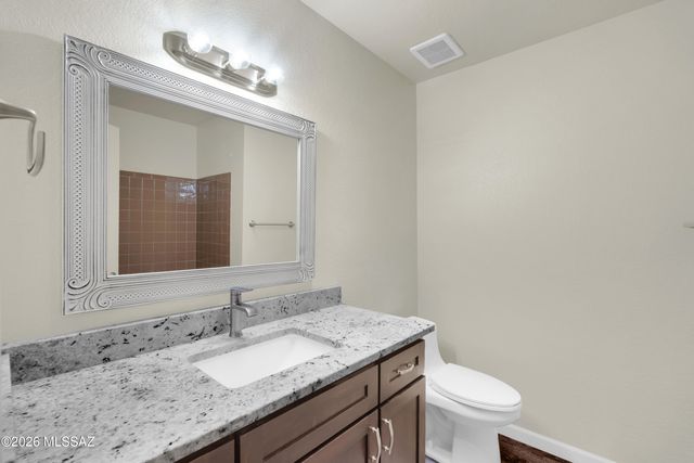 7221 E Clayridge Drive, Tucson, AZ 85750