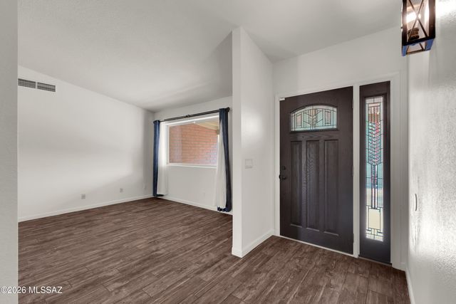 7221 E Clayridge Drive, Tucson, AZ 85750