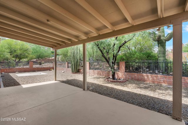 7221 E Clayridge Drive, Tucson, AZ 85750