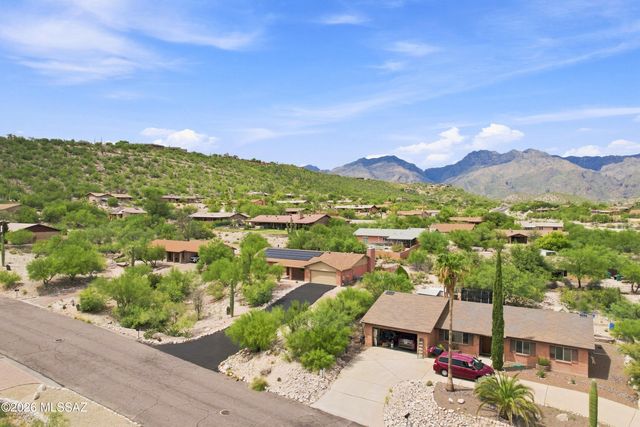 7221 E Clayridge Drive, Tucson, AZ 85750