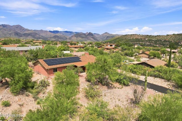 7221 E Clayridge Drive, Tucson, AZ 85750