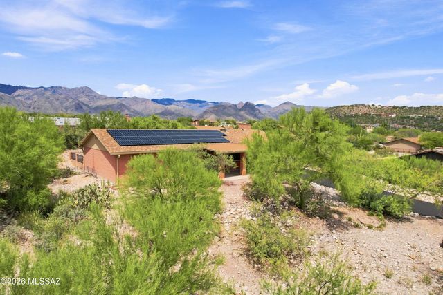 7221 E Clayridge Drive, Tucson, AZ 85750