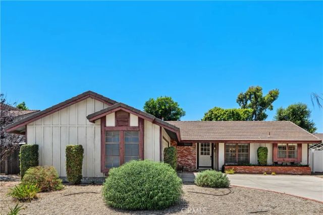 131 Spindlewood Avenue, Camarillo, CA 93012