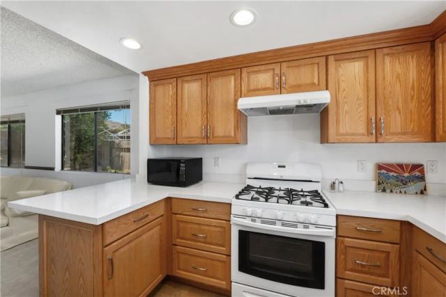131 Spindlewood Avenue, Camarillo, CA 93012