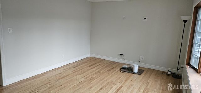 15 N Pennington Road N, New Brunswick, NJ 08901