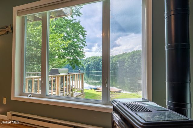 2 Birch Court, Corinth, NY 12822