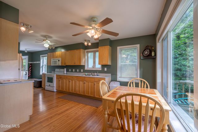 2 Birch Court, Corinth, NY 12822