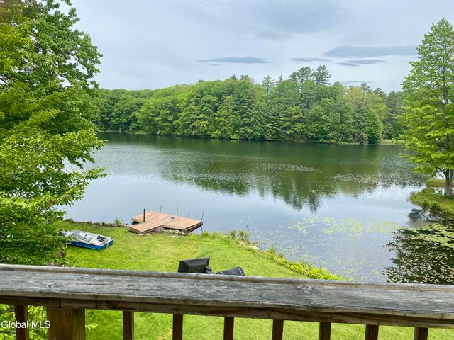 2 Birch Court, Corinth, NY 12822