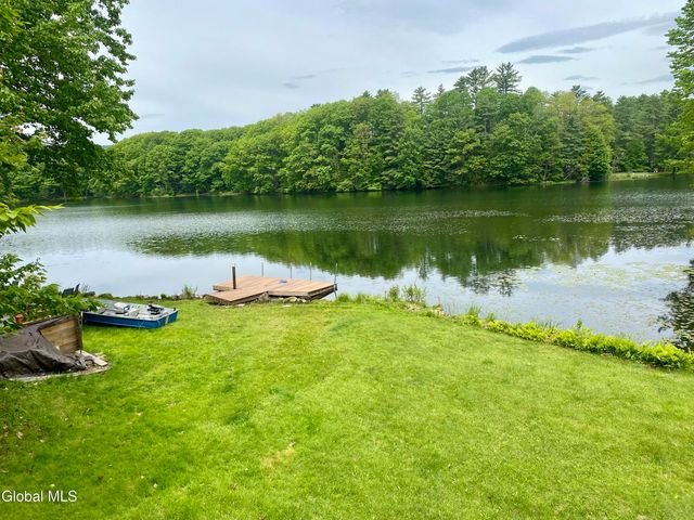 2 Birch Court, Corinth, NY 12822
