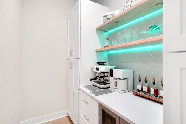 212 Ridgeway Rd, St Augustine, FL 32080