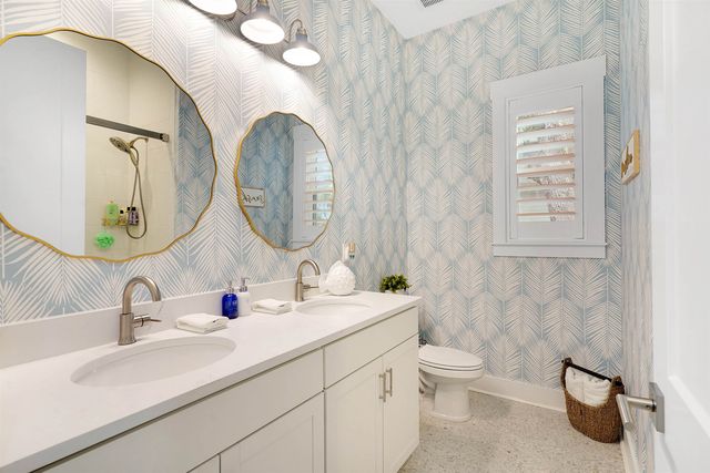 212 Ridgeway Rd, St Augustine, FL 32080