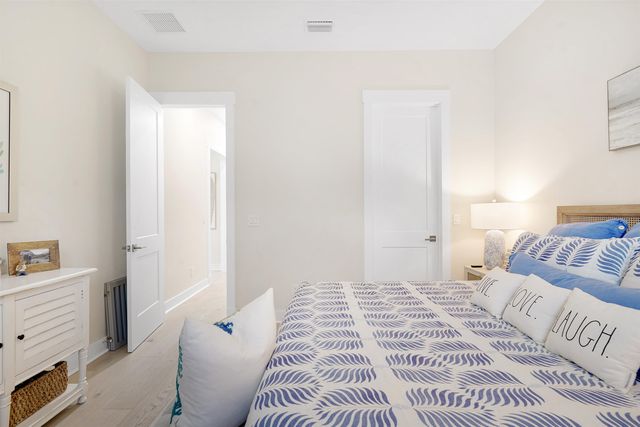 212 Ridgeway Rd, St Augustine, FL 32080