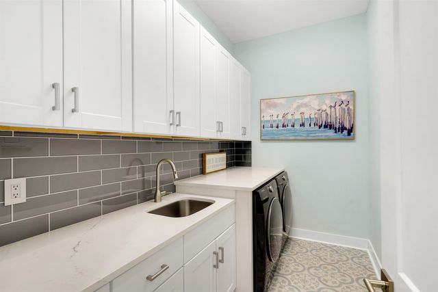 212 Ridgeway Rd, St Augustine, FL 32080